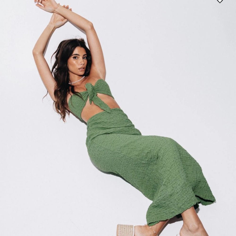 Princess Polly Strapless Green Matilda Maxi Set. NWT. Size 4